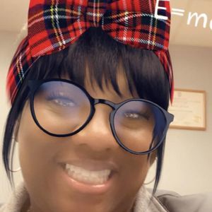 Meet your Posher, Raquel cookie